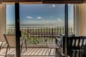 Oceanfront * Pool * Elevator * Boardwalk